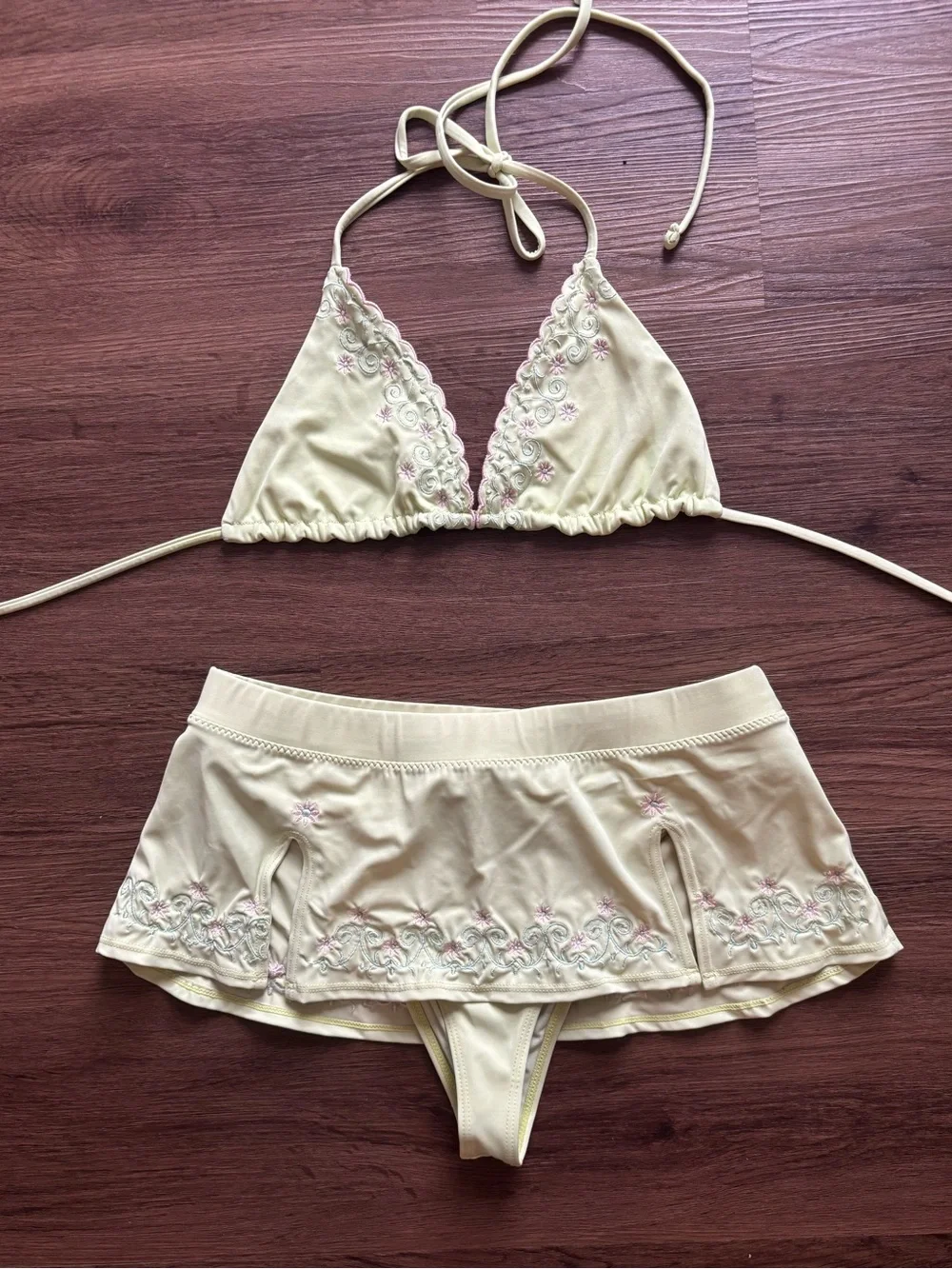 Frankie’s Bikinis x Sydney Sweeney Bikini Set